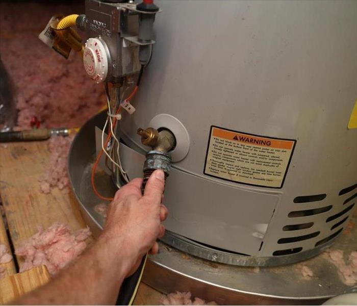 Connecting a hose to water heater